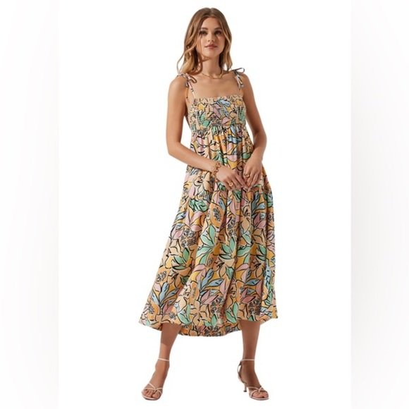 Astr Dresses & Skirts - ASTR THE LABEL Marlene Dress Tropical Papaya Vacation Resortwear Midi Dress Sz S